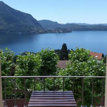 Apartment Casa Vittoria Sulla Collina Del Lago Maggiore Arizzano